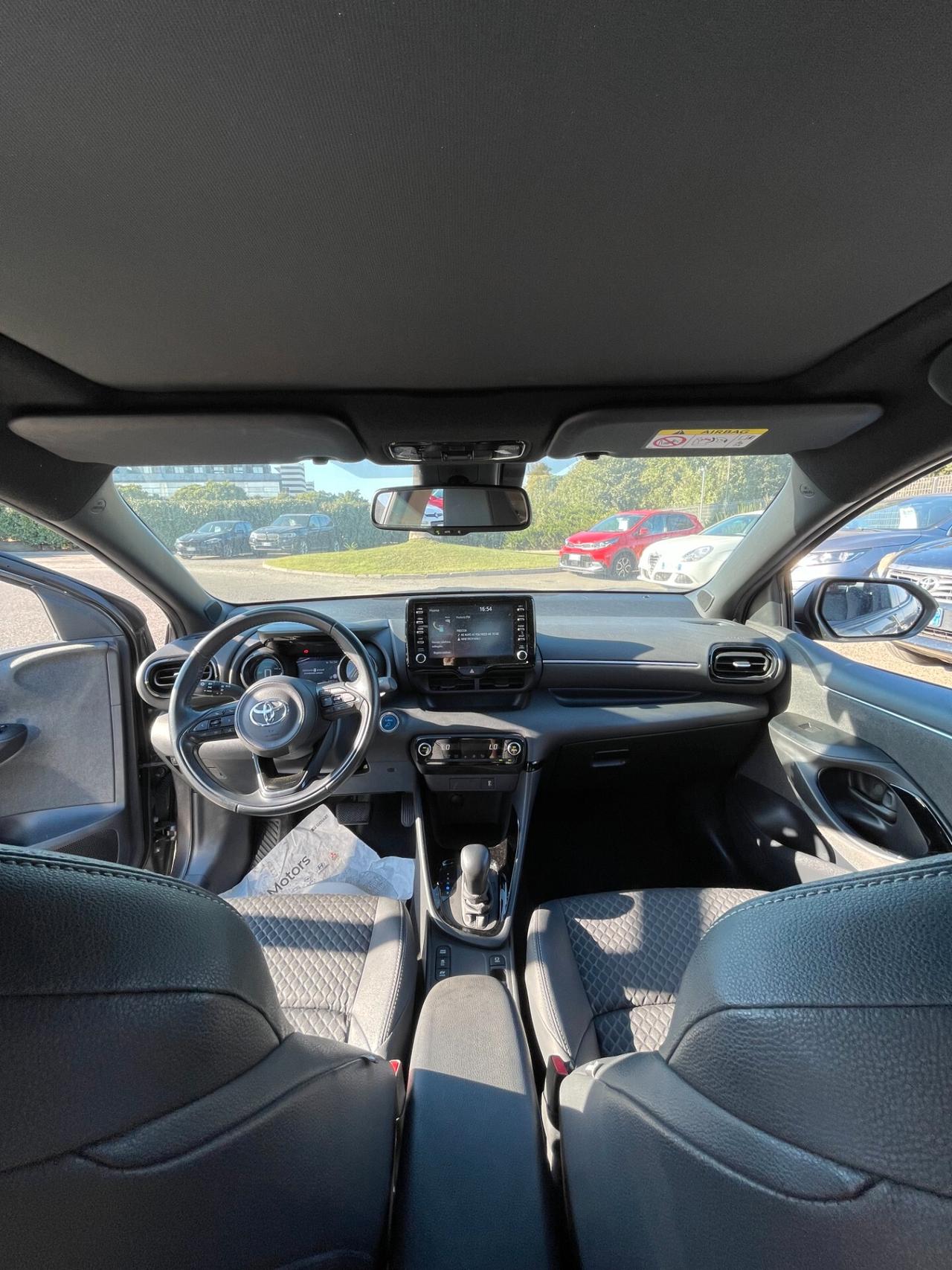 Toyota Yaris 1.5 Hybrid 5 porte Lounge