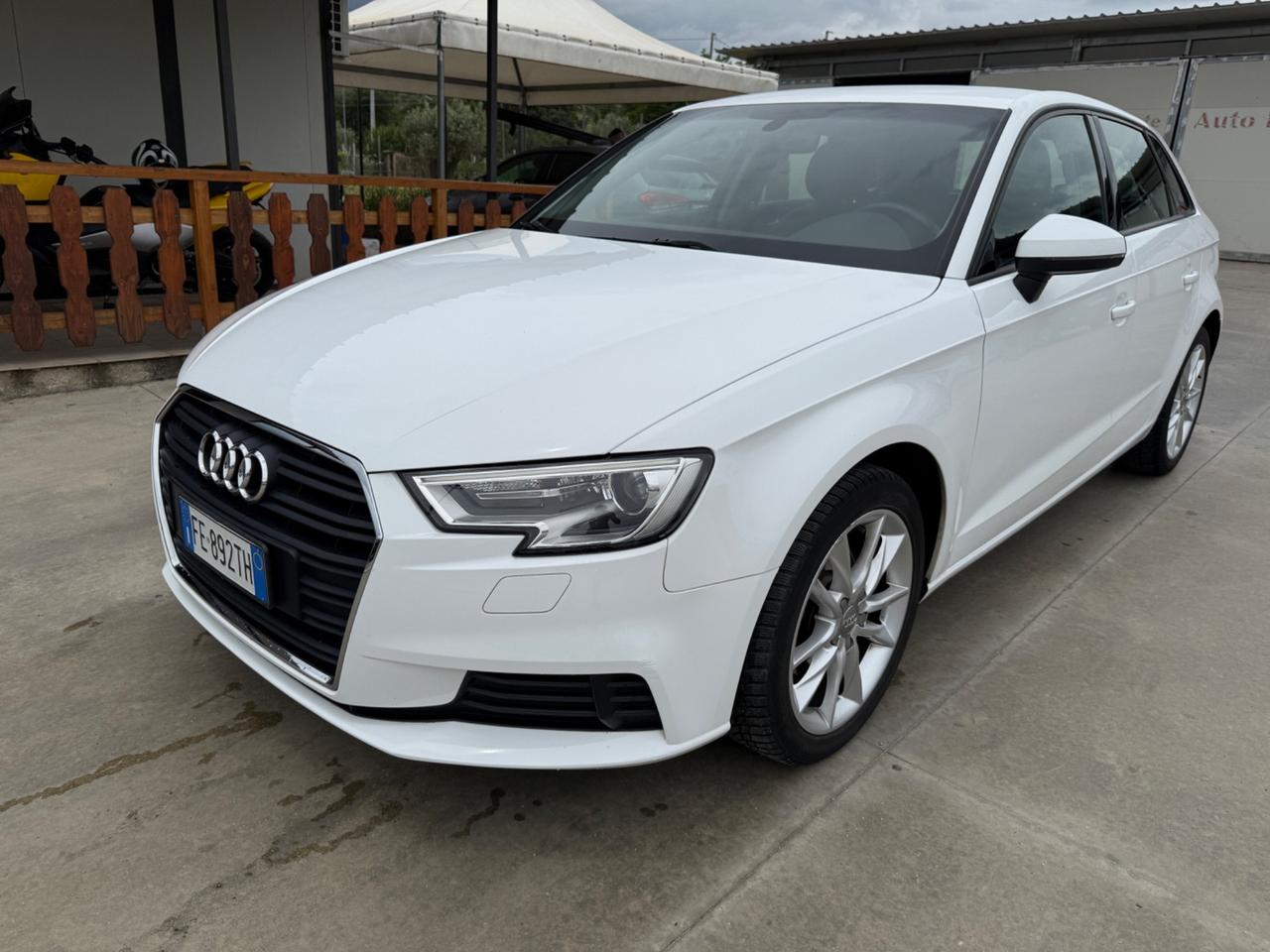 Audi A3 SPB 1.6 TDI S tronic Sport