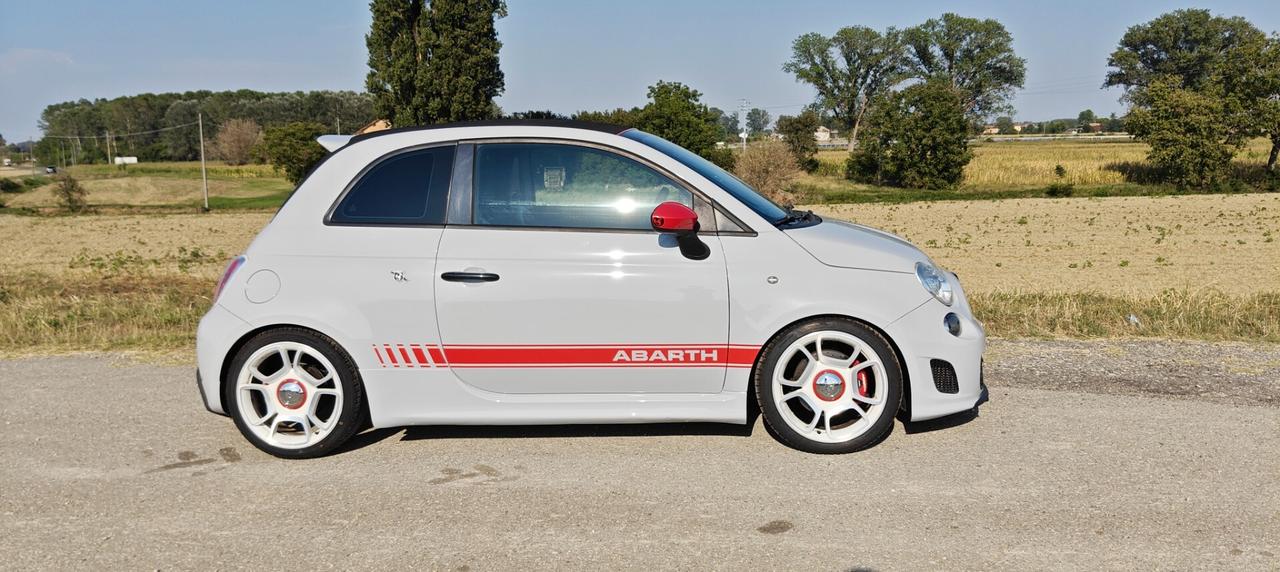 Fiat 500 Abarth Cabrio esseesse 160 cv