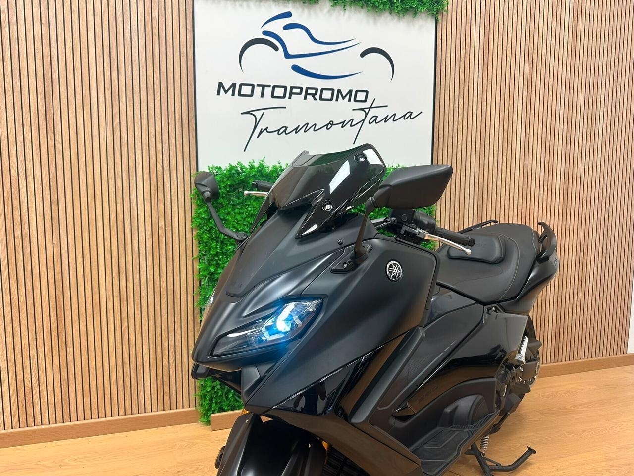 YAMAHA TMAX T-MAX T MAX 560 TECH - 2023 9.000KM
