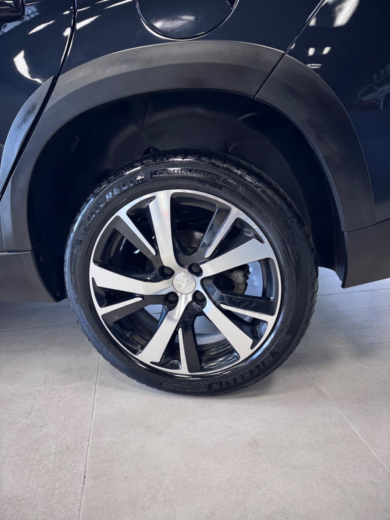 PEUGEOT 2008 1.5 HDI AUTOMATICA ALLURE MY2019