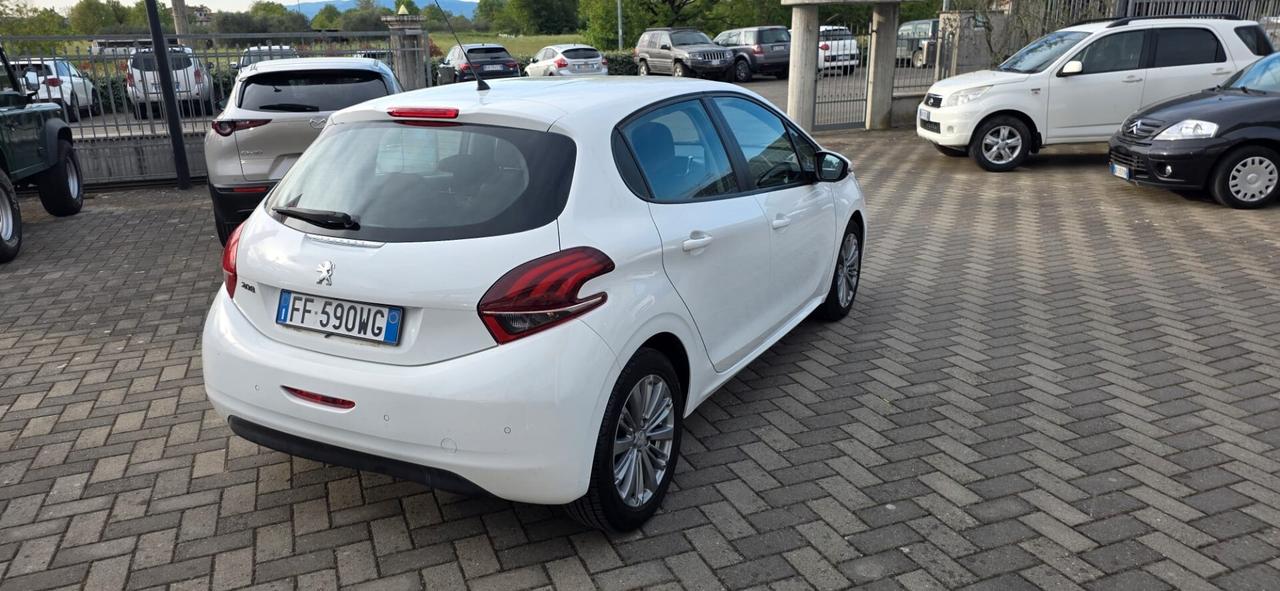 Peugeot 208 BlueHDi 75 3 porte