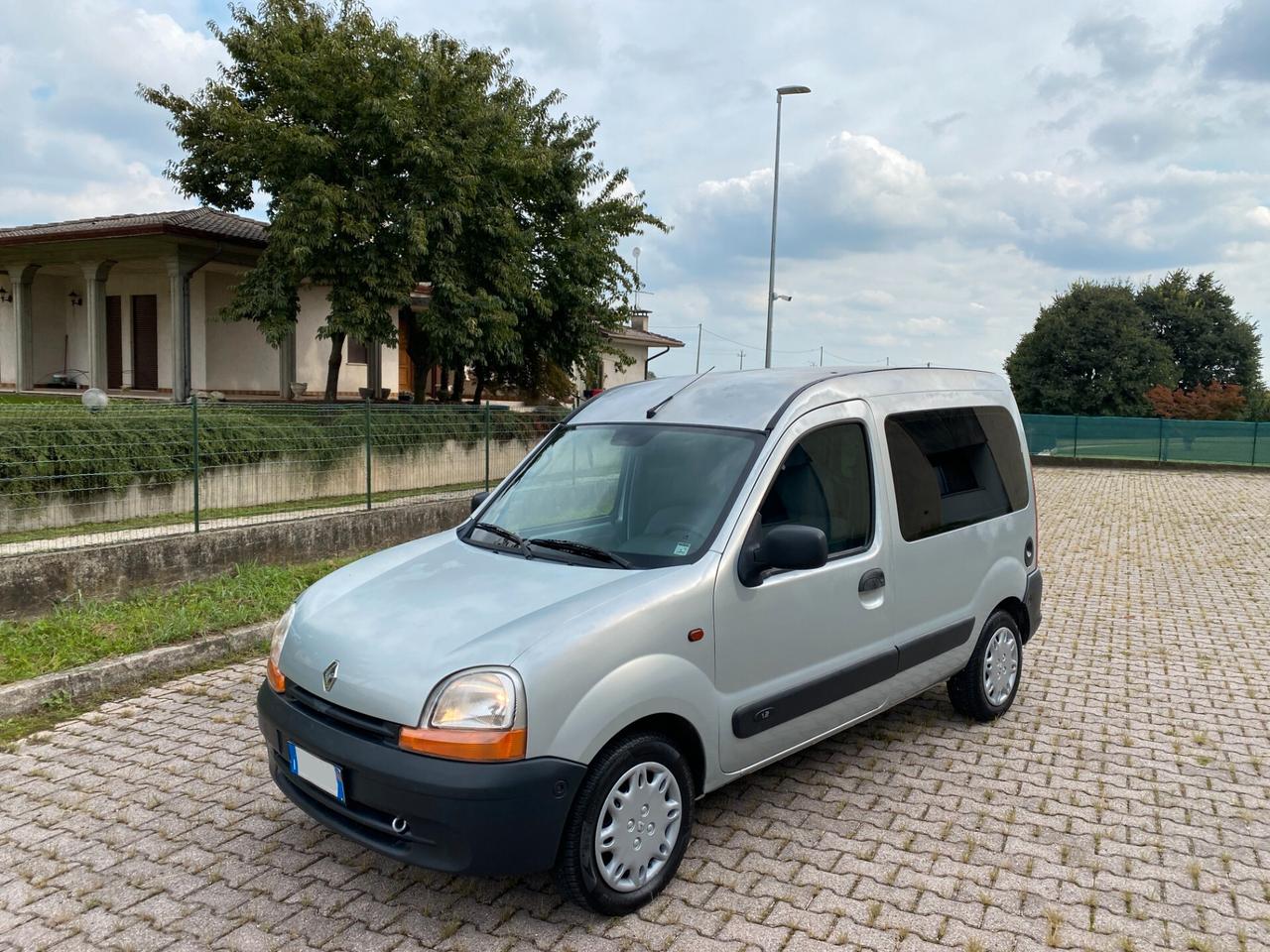 Renault Kangoo 1.2i 5Posti 112.000Km