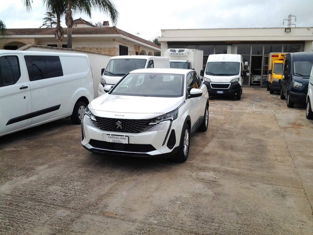 Peugeot 3008 BlueHDi 130EAT8 Business 10/2021