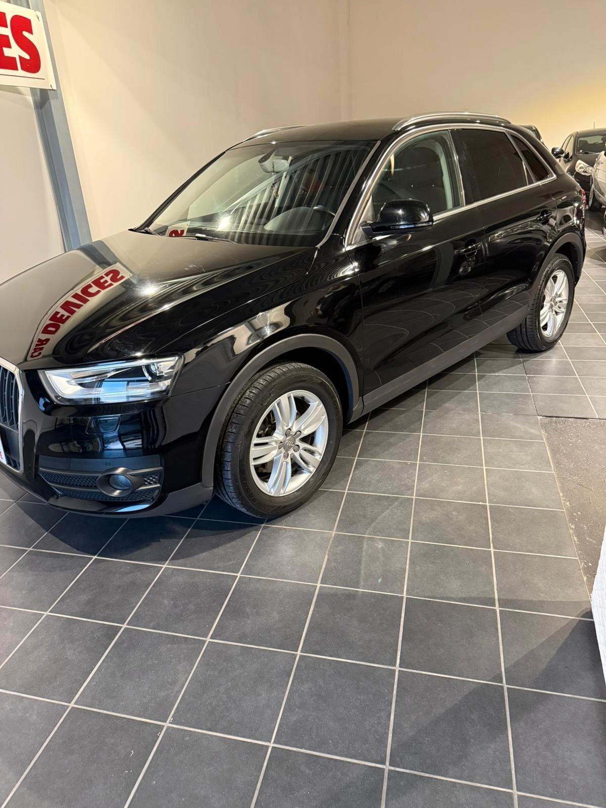 Audi Q3 2.0 -GARANZIA - NEOPATENTATI