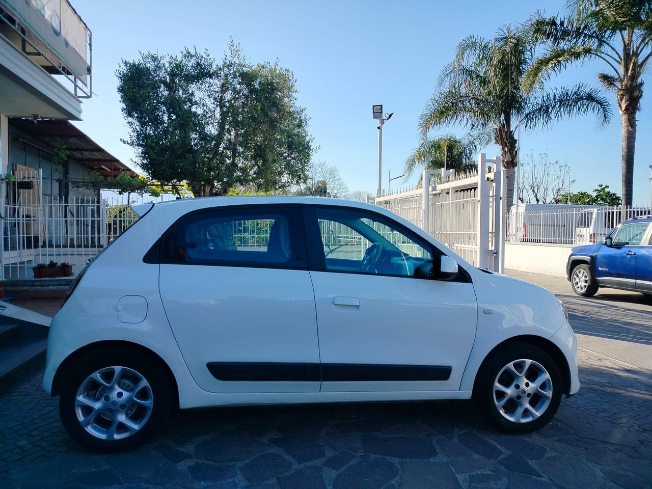 Renault Twingo SCe Live
