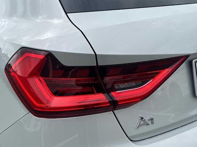 Audi A1 SPB 30 TFSI S tronic S line edition