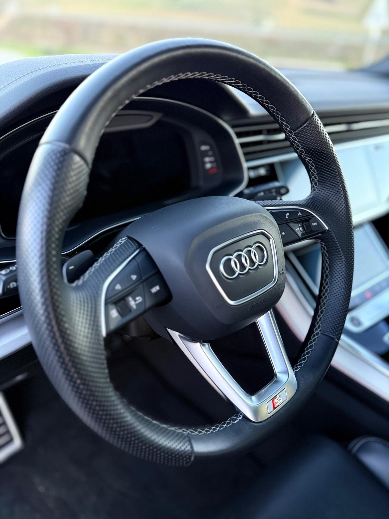 Audi Q8 SUV 50 TDI 286 CV quattro tiptronic S line edition