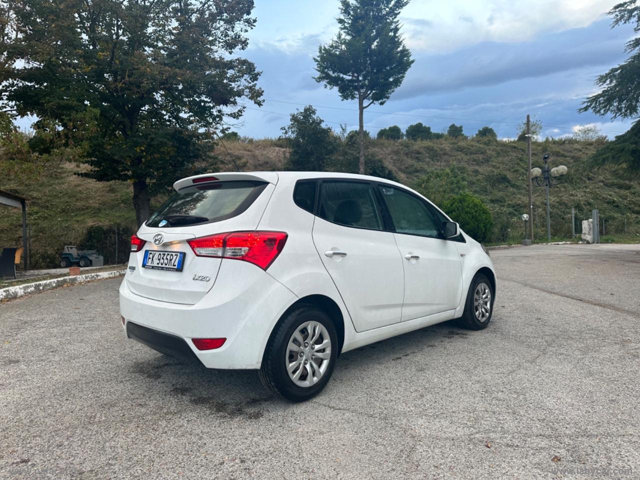 HYUNDAI ix20 1.4 CRDI 90 CV Comfort