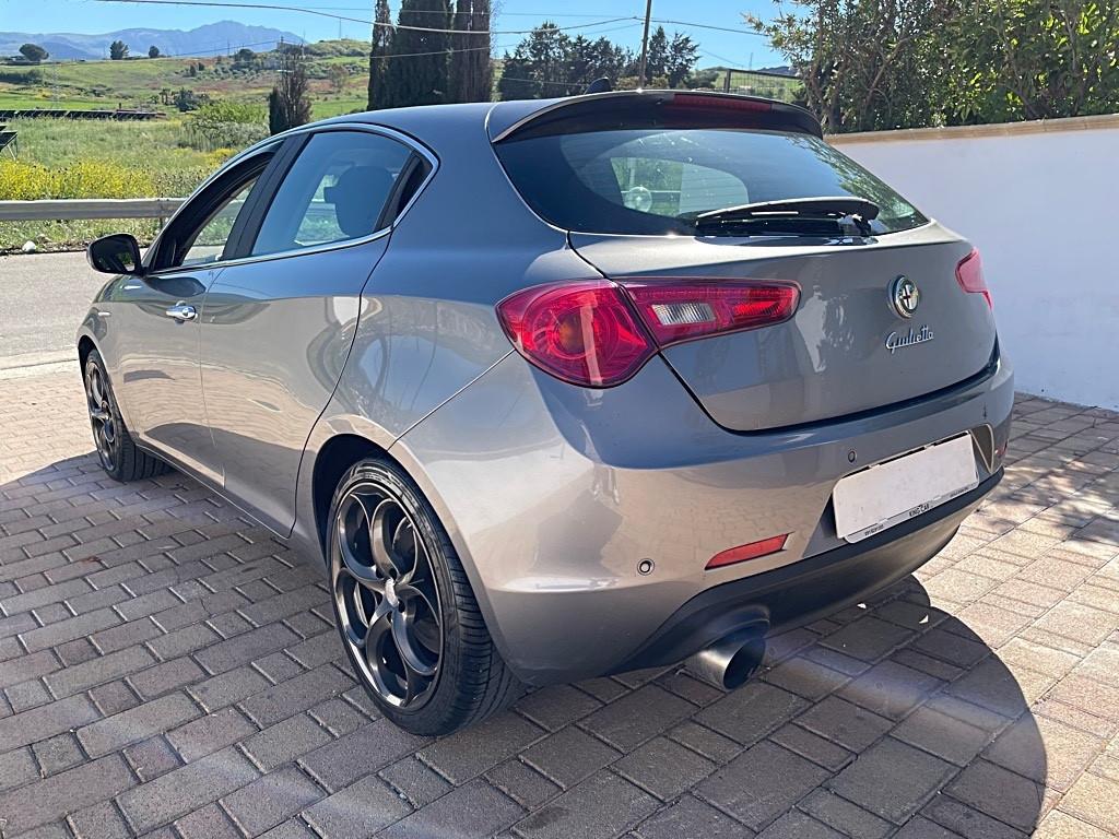 Alfa Romeo Giulietta 1.6 JTDm-2 105 CV Progression