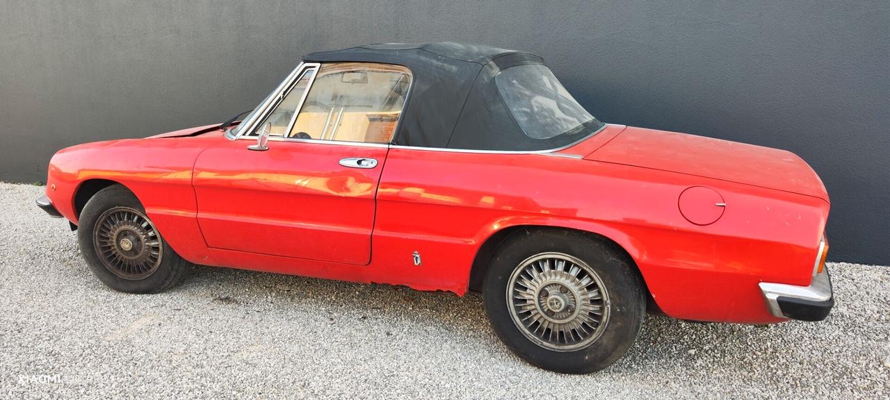 Alfa Romeo Spider 2.0 Veloce 131CV (ITALIANA)