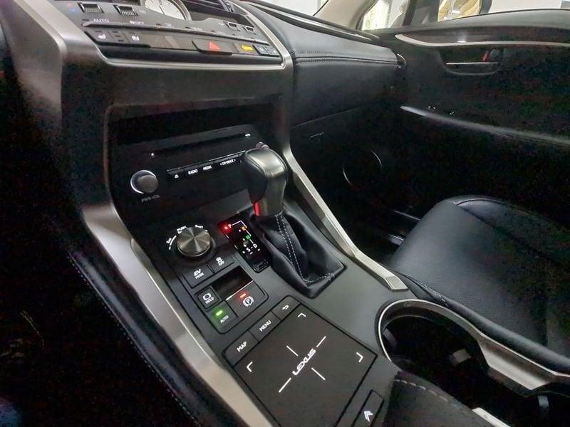Lexus NX NX Hybrid 4WD Luxury