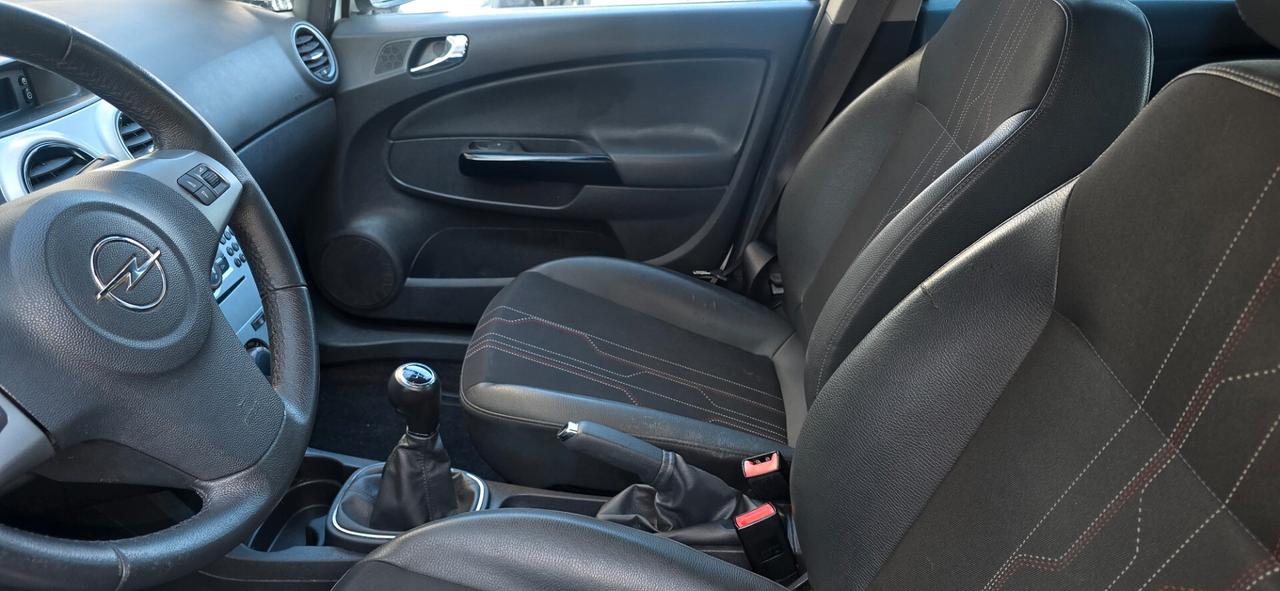 Opel Corsa 1.2 85CV 5 porte GPL-TECH Edition