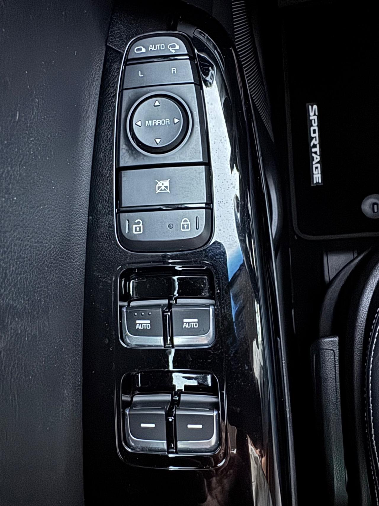 Kia Sportage 1.6 CRDI CAMBIO AUTOMATICO/4x4/FARI LED