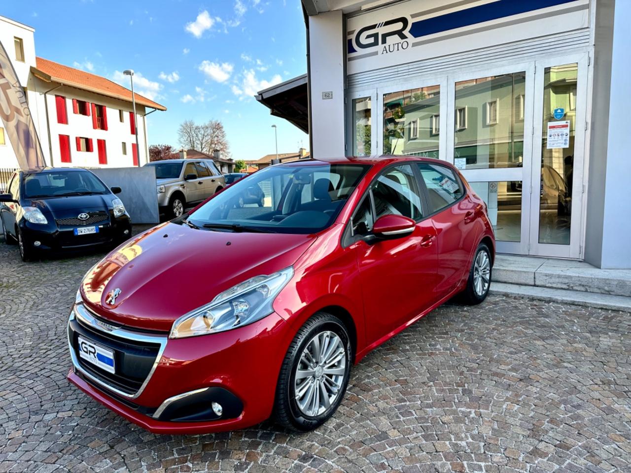 Peugeot 208 - 1.2Bz 82Cv 5P Allure - Neopatentati