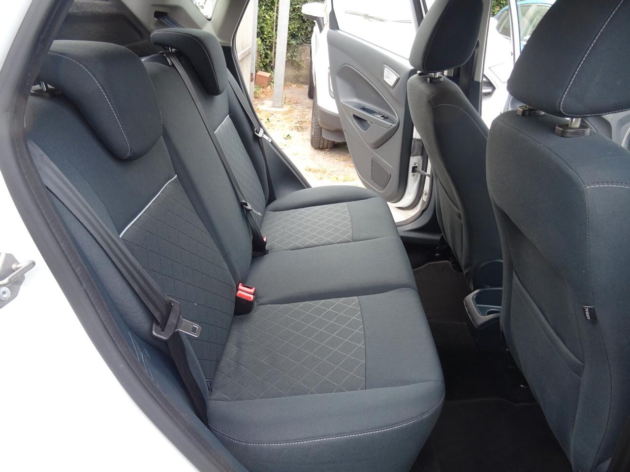 Ford Fiesta 1.2 82 CV 5pTitanium ((KM 21830))