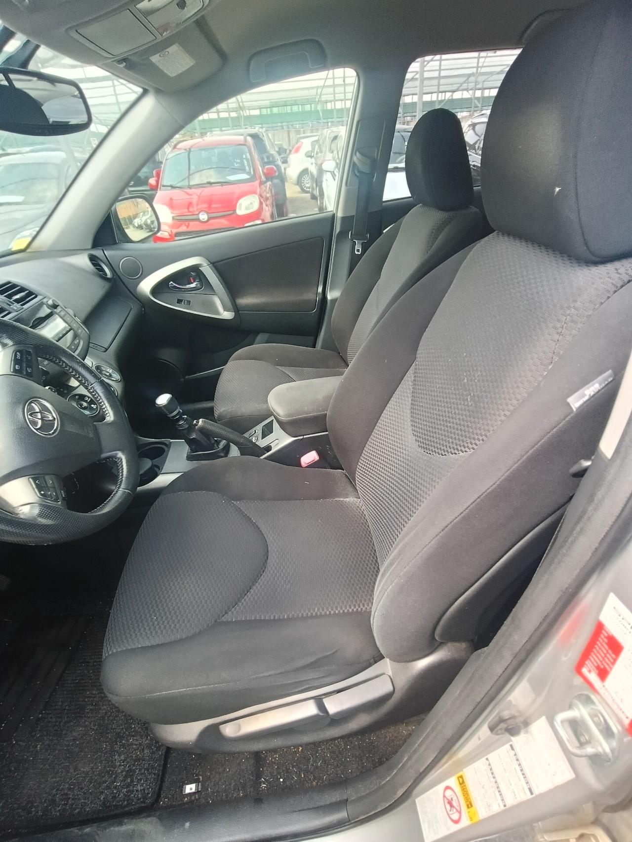 Toyota RAV 4 RAV4 Crossover 2.2 D-4D 150 CV DPF Luxury