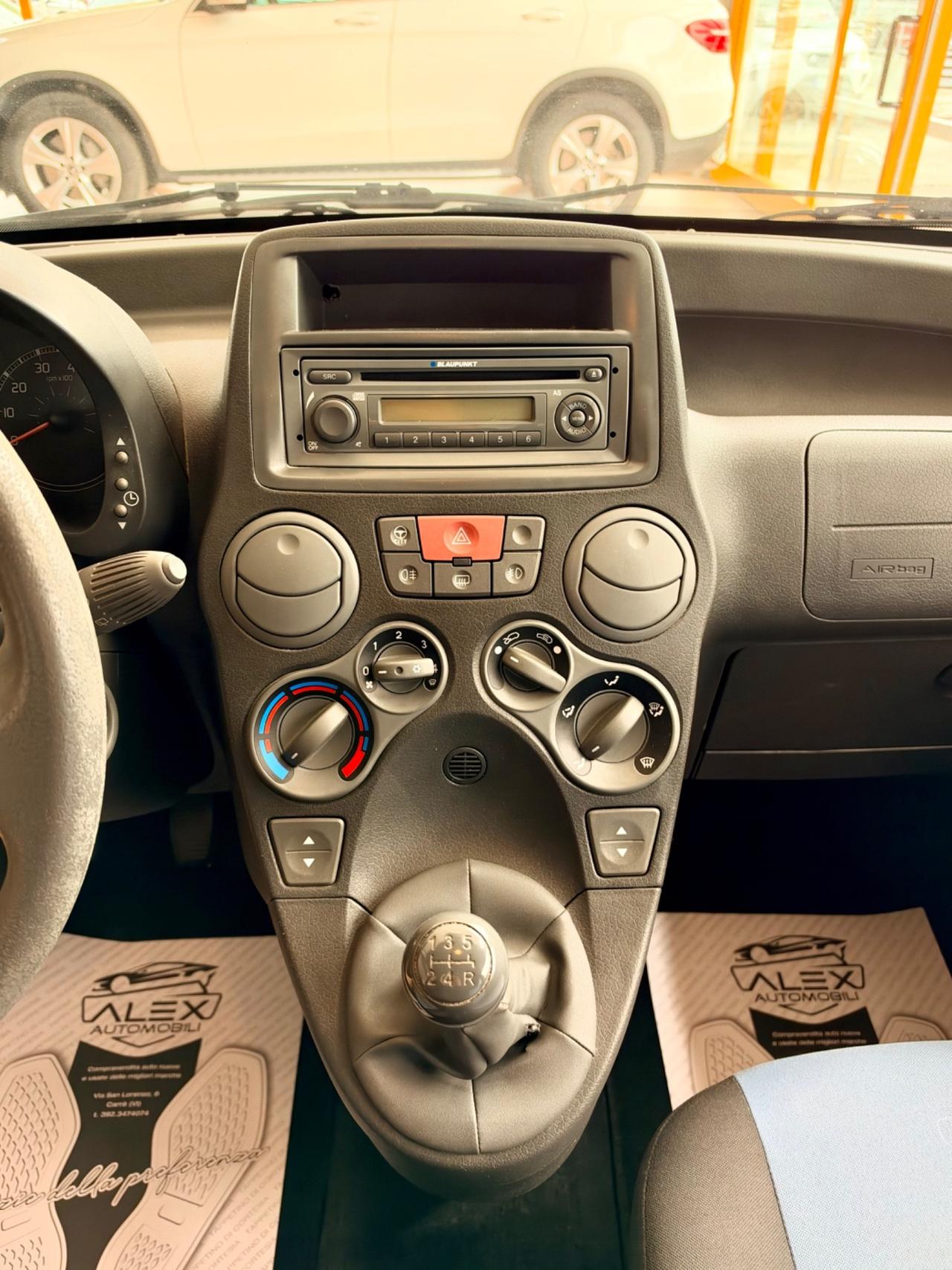 Fiat Panda 1.2benz 60cv Neopatentati