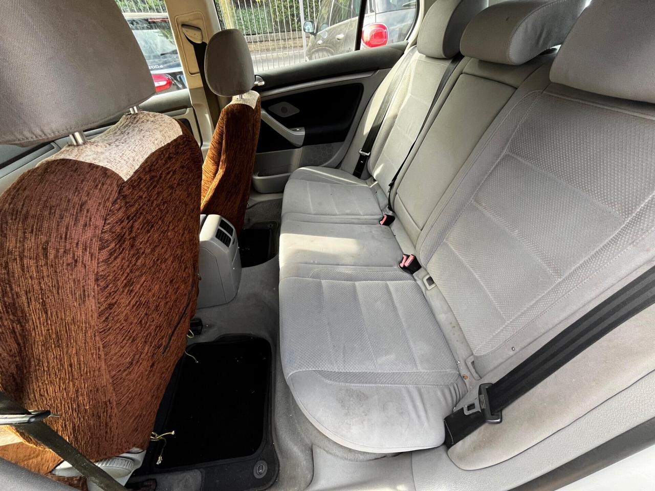 Golf 2.0 16V TDI 5p. Comfortline