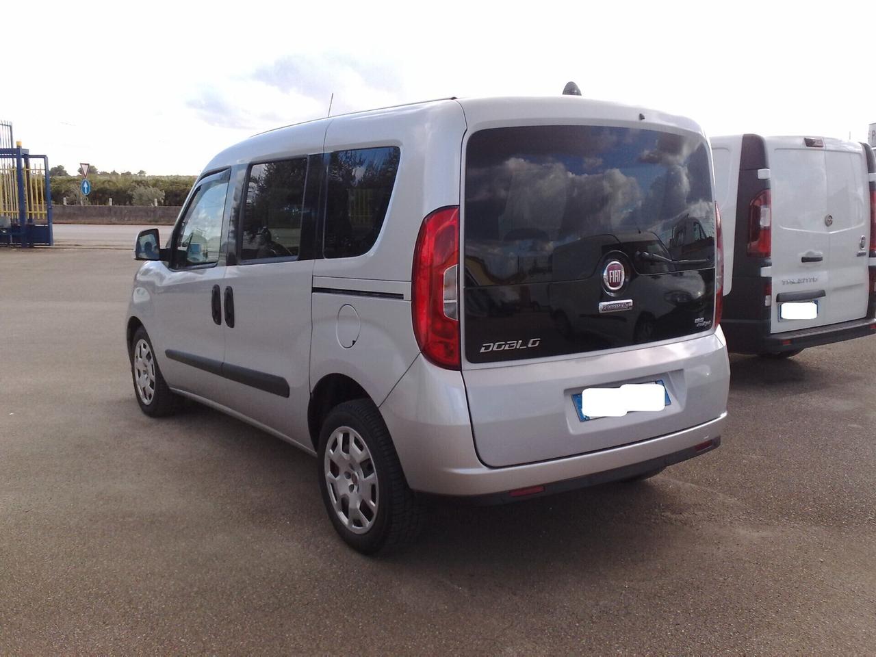 Fiat Doblò 2.0mjet 135cv 5 POSTI - 2016