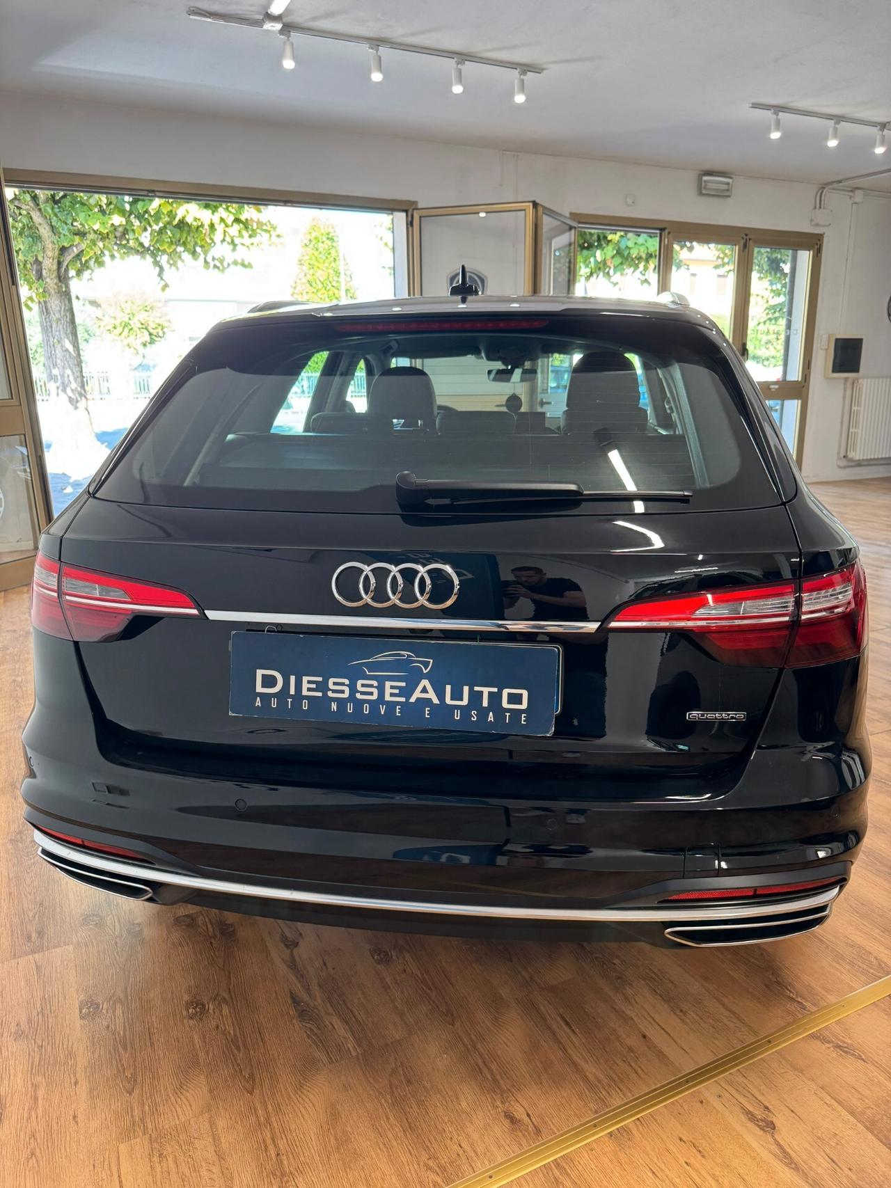 Audi A4 Avant 40 TDI quattro S tronic Business Advanced