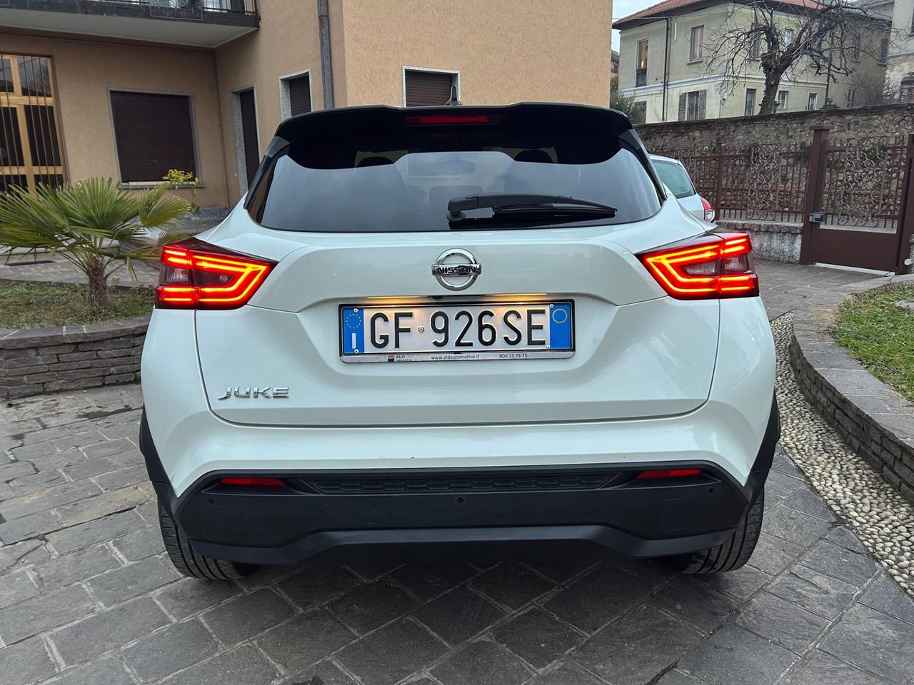 Nissan Juke N-Connecta 1.0 114 CV