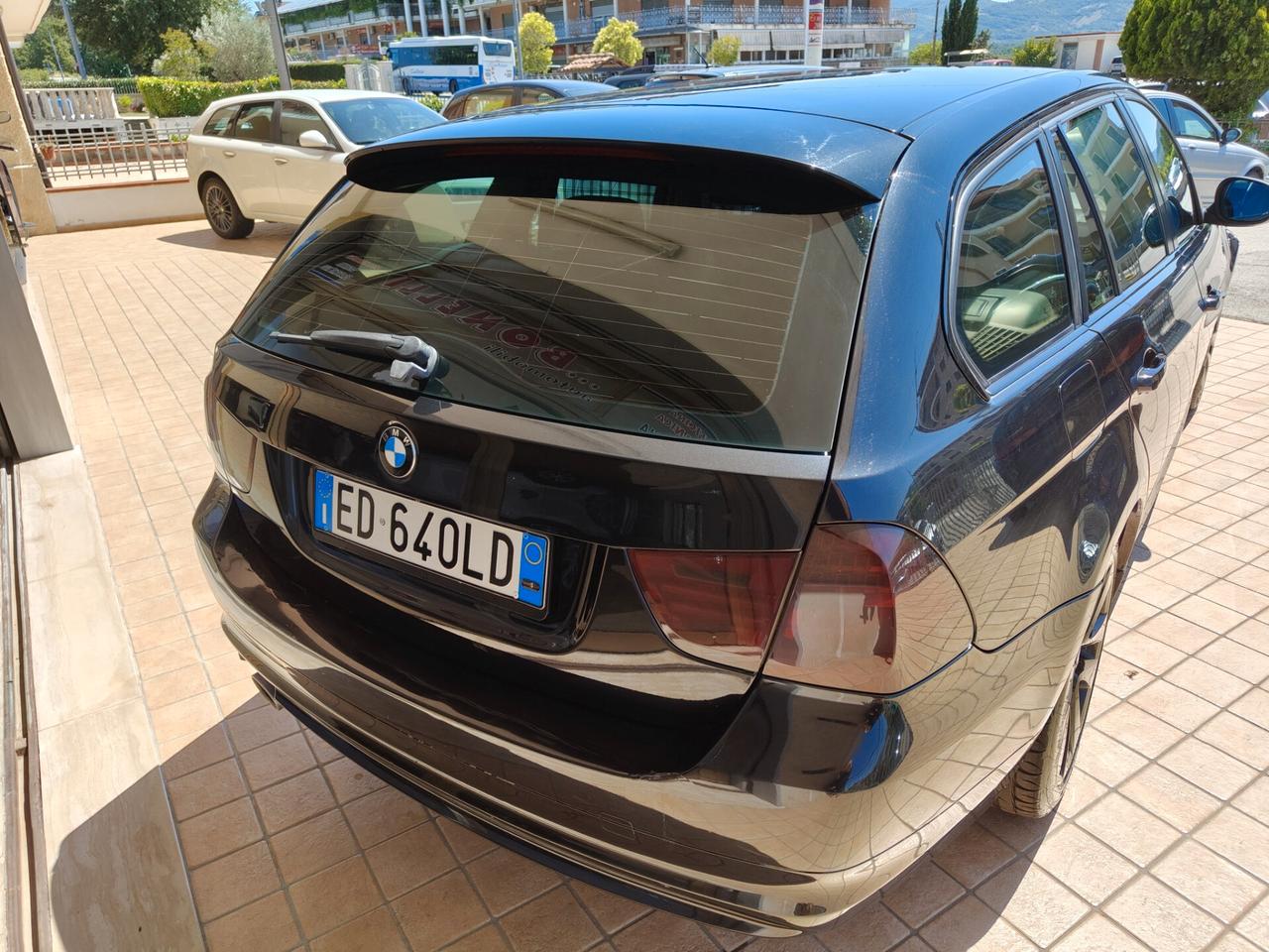 Bmw 318 318d 2.0 143CV cat Touring Attiva