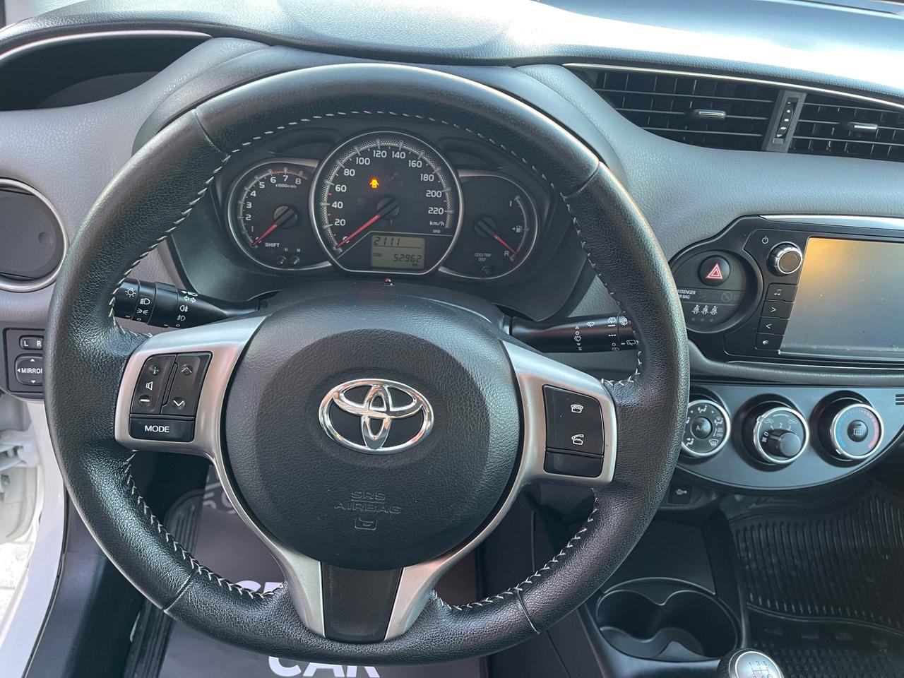 Toyota Yaris 1.0 5 porte Lounge