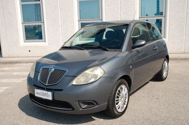 Lancia Ypsilon 1.2 Oro
