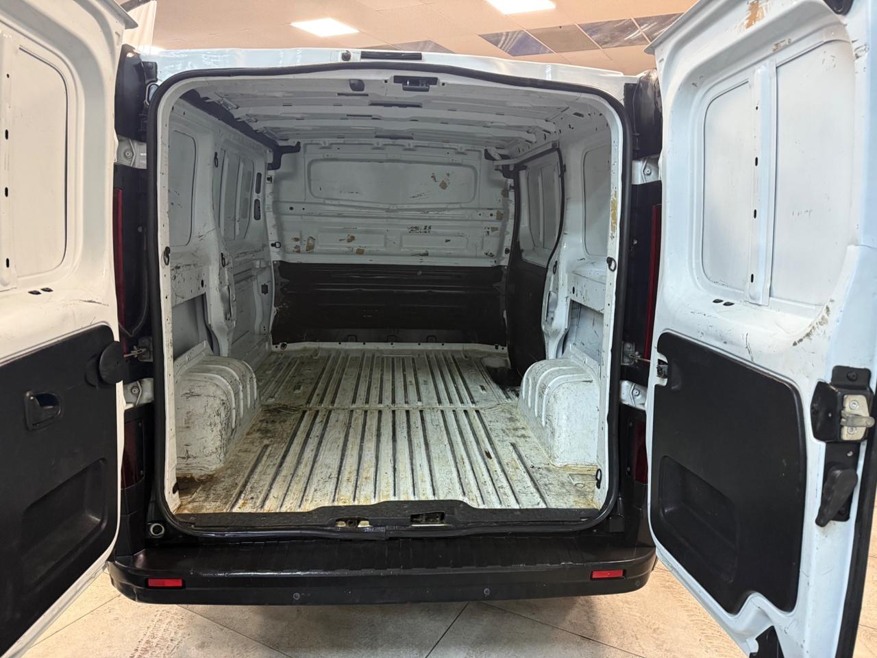 Renault Trafic T27 1.6Dci 120CV L1H1 Iva Compresa