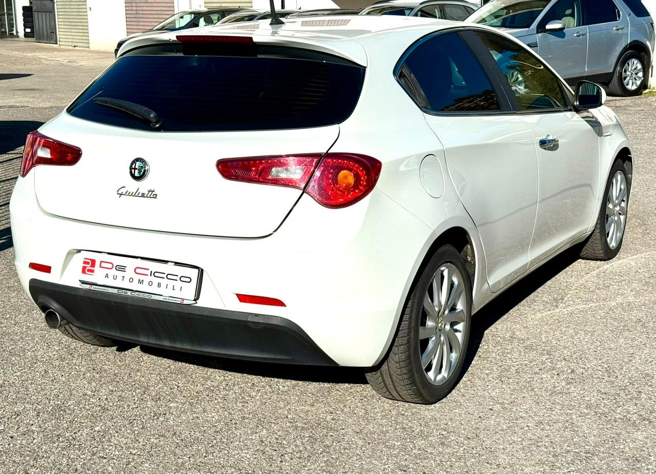 Alfa Romeo Giulietta 1.6 JTDm-2 105 CV Exclusive