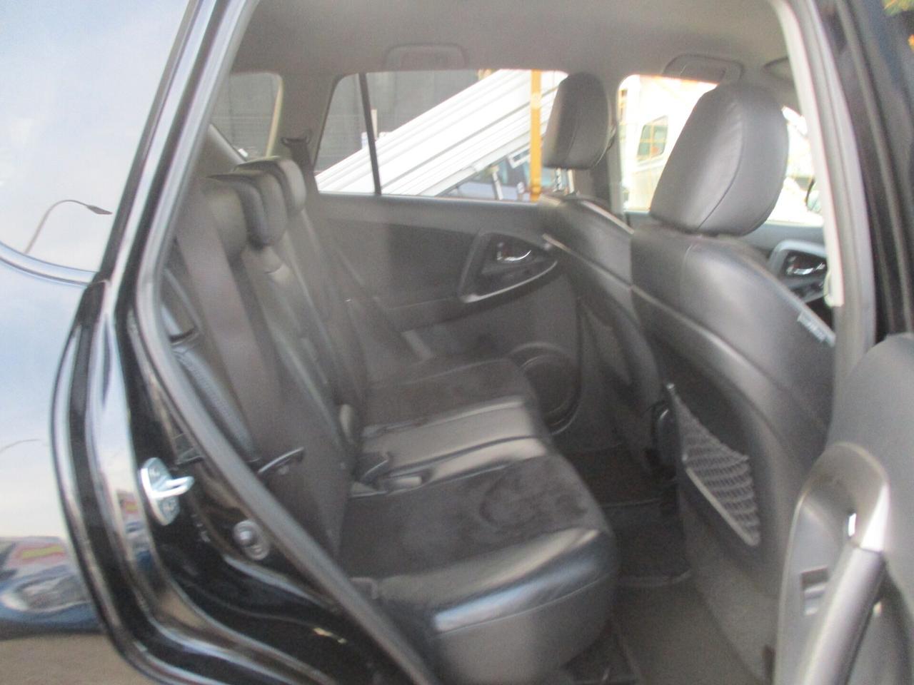 Toyota RAV 4 D-4D 150 CV CON GANGIO TRAINO 2013