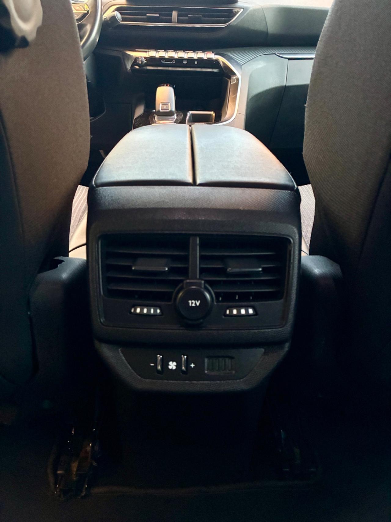 Peugeot 5008 BlueHDi 130 S&S EAT8 Allure 7 posti