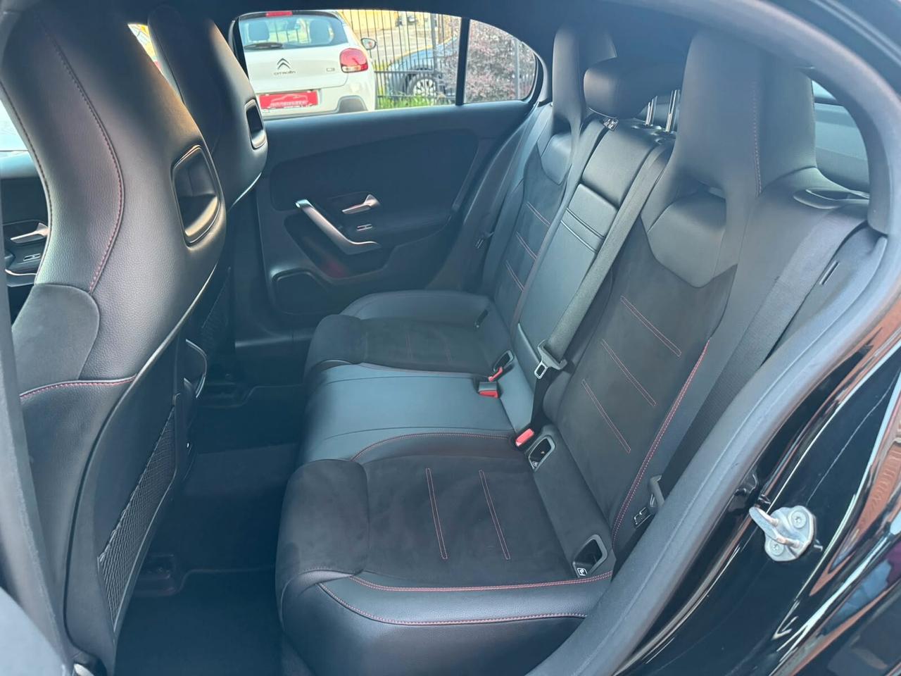 Mercedes-benz A 250 Automatic 4Matic AMG Line Premium NIGHT EDITION