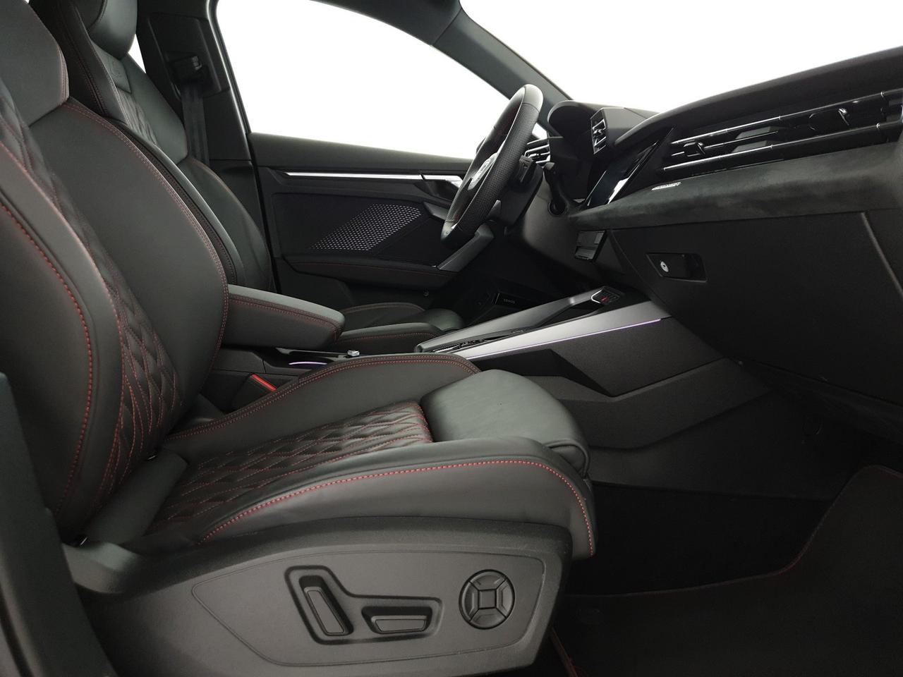 Sportback 2.0TFSI 333CV quattro Str Sport Attitude