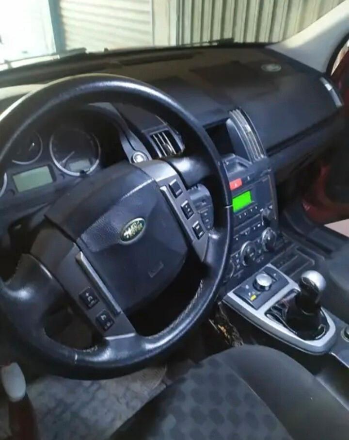 Land Rover Freelander 2A 2.2 TD4 S.W. HSE 160CV PERFETTO IN TUTTO