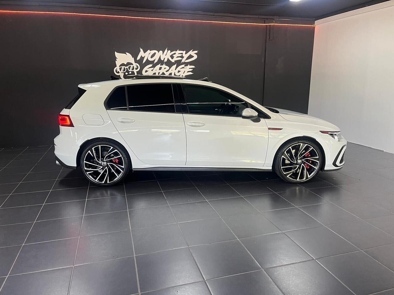 Volkswagen Golf GTI Golf 2.0 TSI GTI DSG