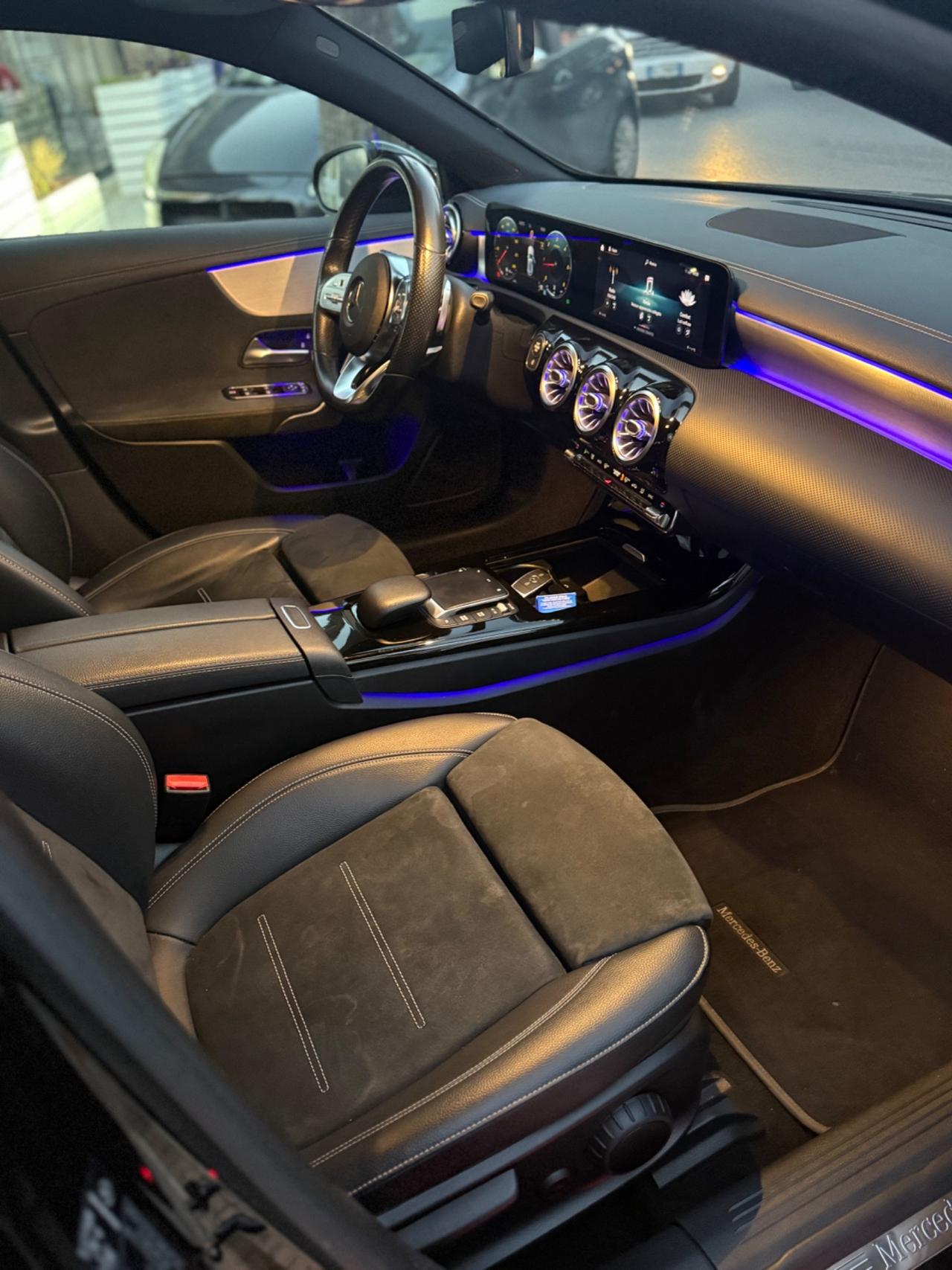 Mercedes-benz A 200 d Automatic Premium