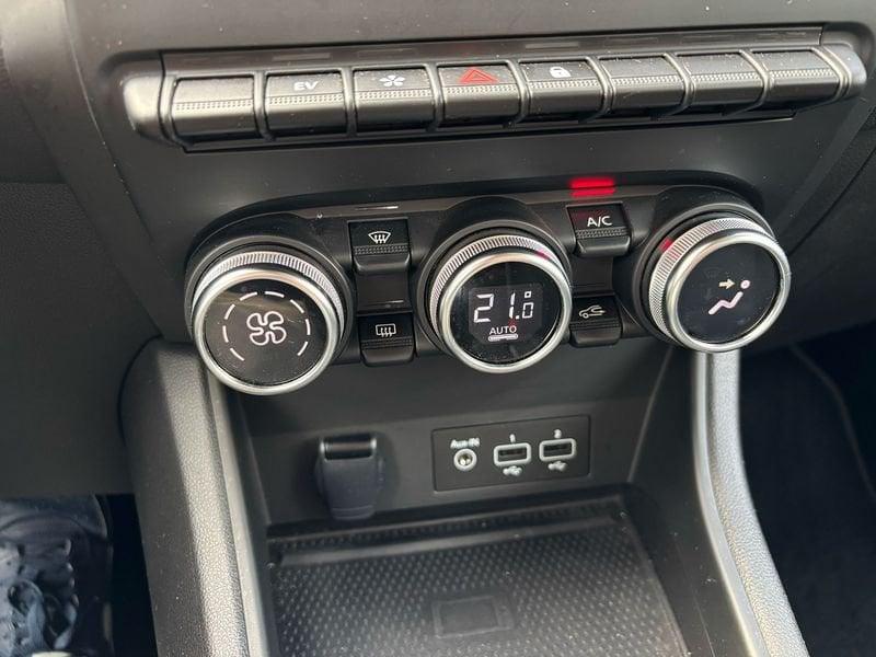 Renault Captur 1.6 E-TECH Hybrid Techno Fast Track Auto