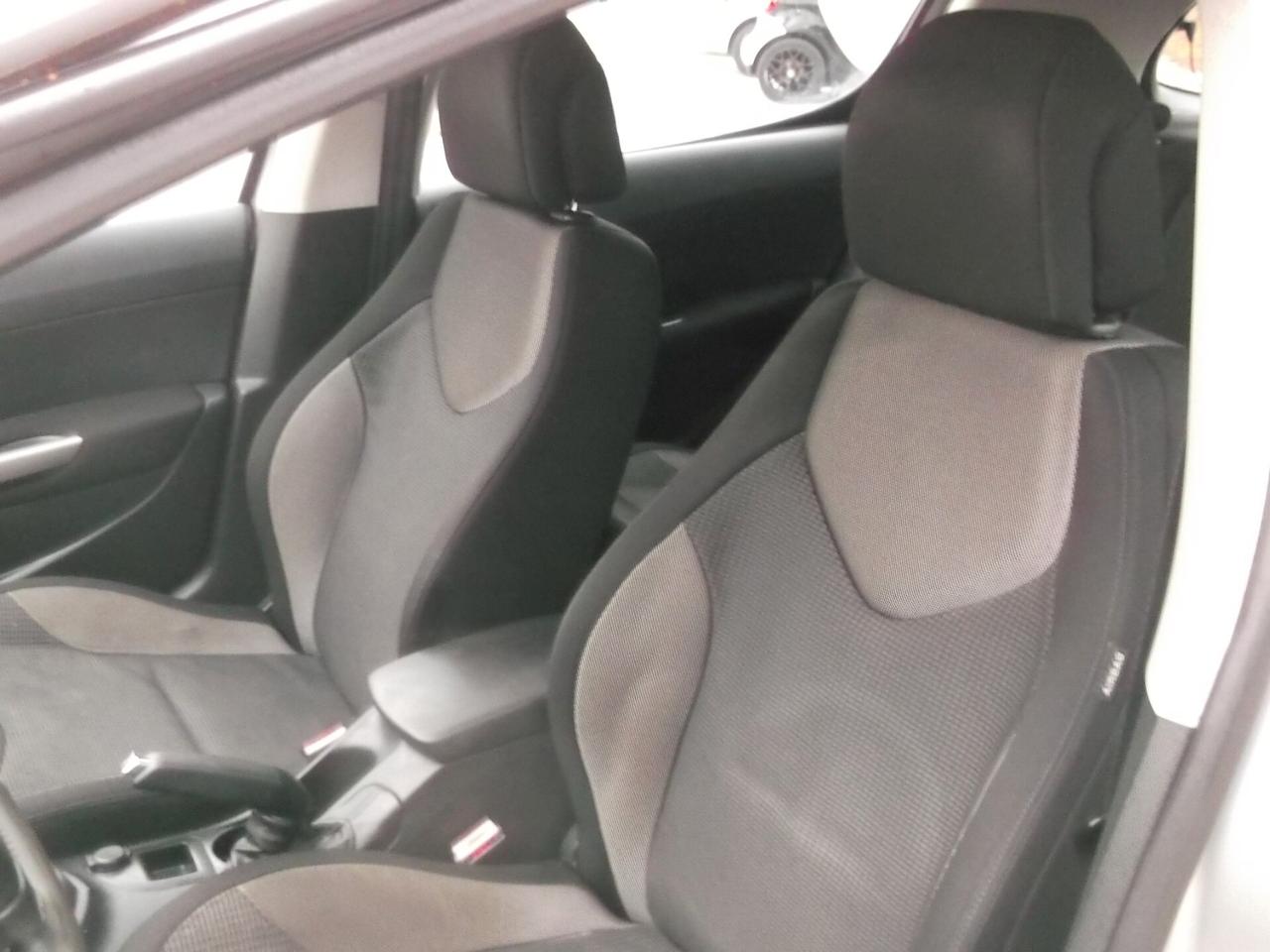 Peugeot 308 1.6 HDi Neopatentati 2009