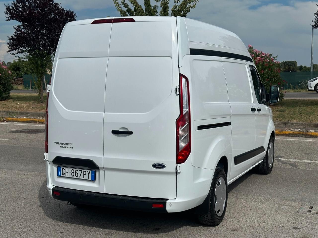 Ford Transit Custom L1H2 2.0 EcoBlue 130 Cv Auto (Euro 6.2)