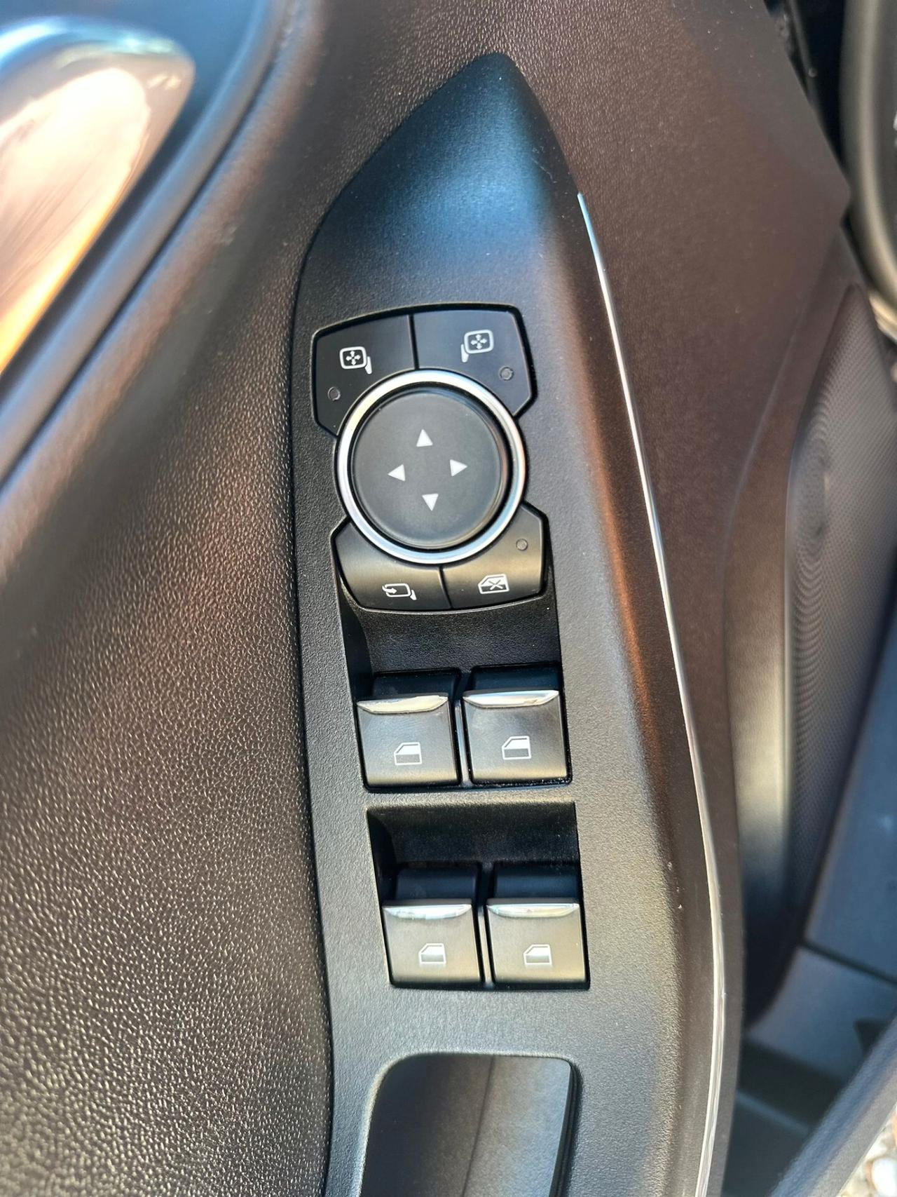 Ford Fiesta 1.1 75 CV GPL 5 porte Titanium