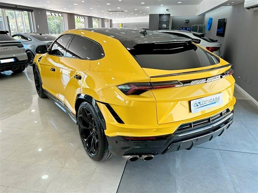 Lamborghini Urus 4.0 Performante
