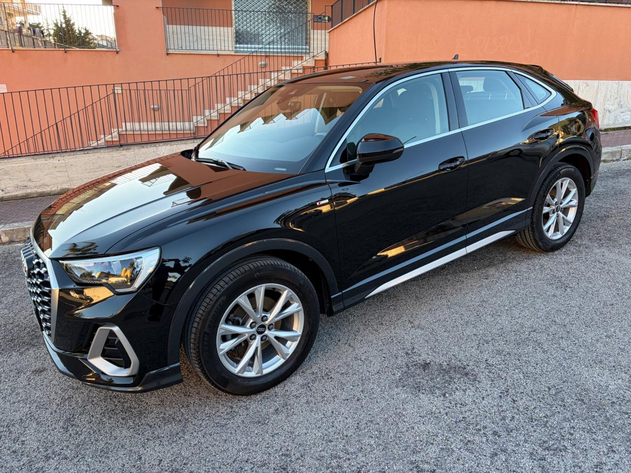Audi Q3 35 TFSI S line solo 55000 km