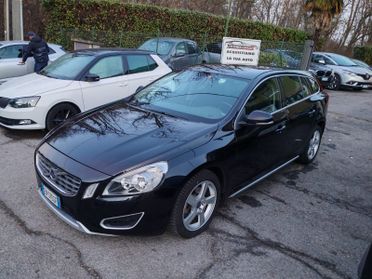 Volvo V60 D3 Geartronic Summum