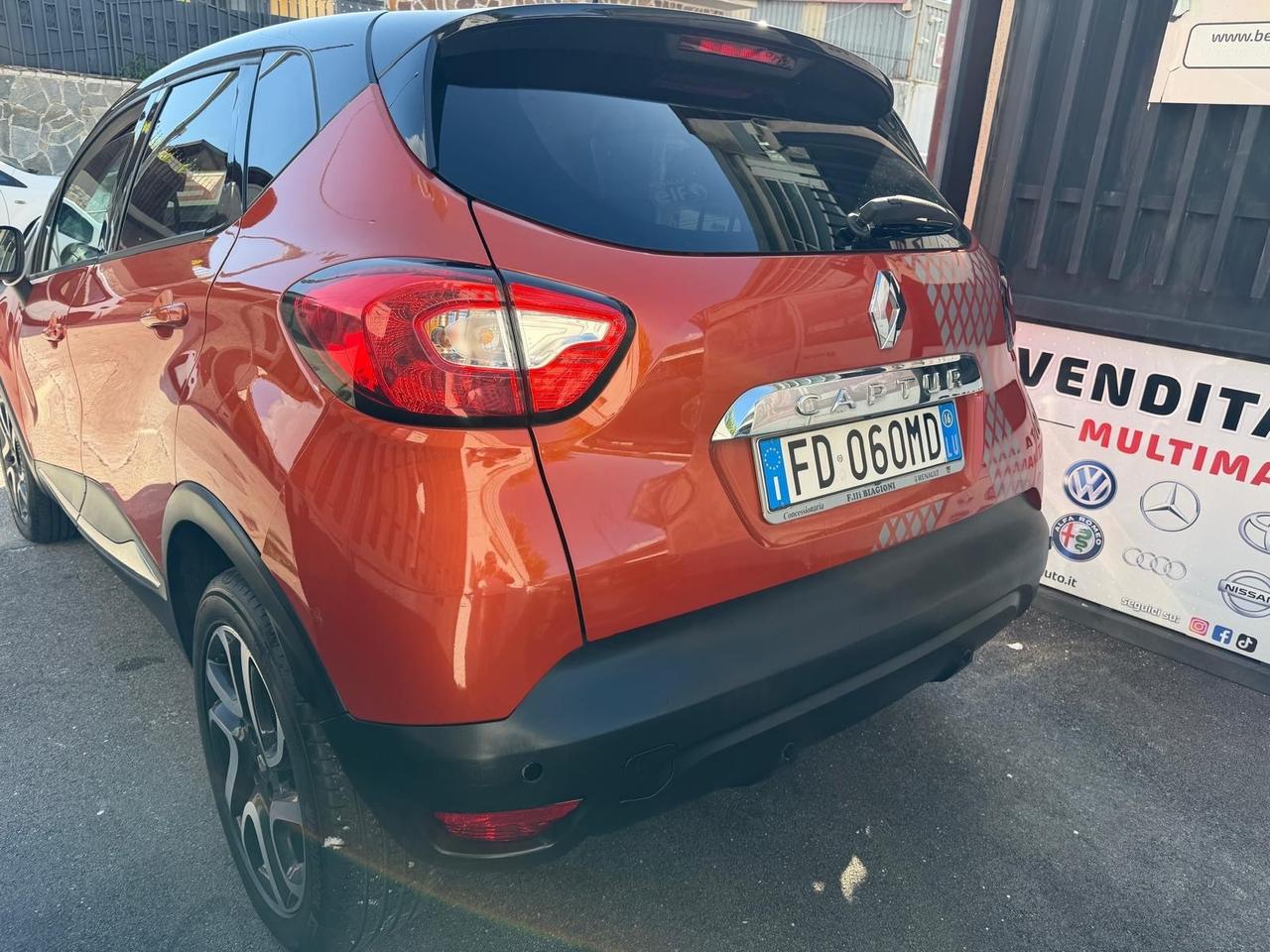 Renault Captur dCi 8V 90 CV EDC Start&Stop Energy Iconic