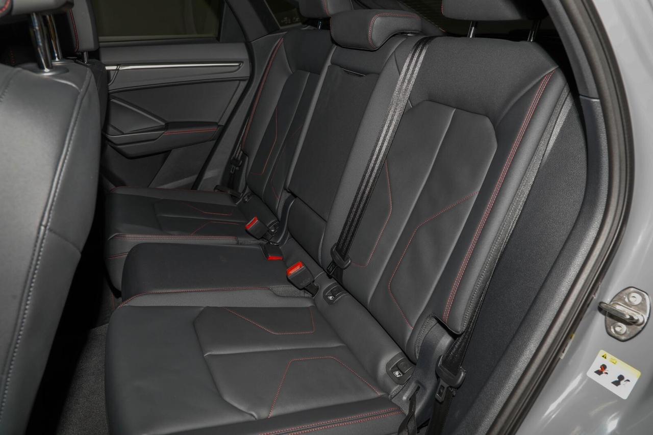 Audi Q3 40 TDI quattro S tronic S line edition