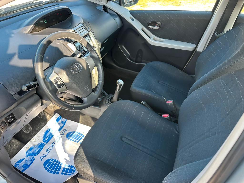 Toyota Yaris 5 Porte Yaris 5p 1.4 d-4d Navy