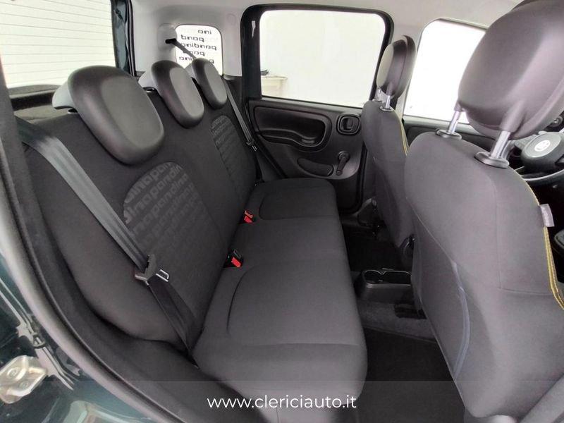 FIAT Pandina Cross 1.0 firefly hybrid