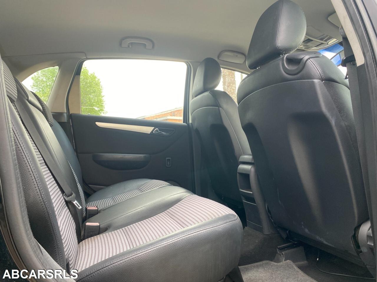 MERCEDES - Classe B - 180 CDI Premium - NEOPATENTA